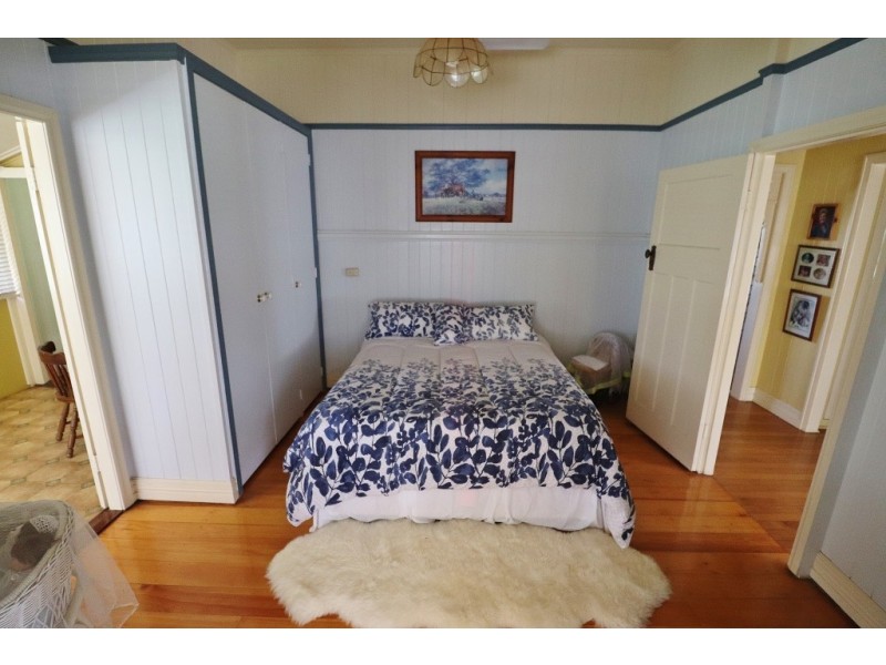9 VENMAN STREET, Kingaroy QLD 4610