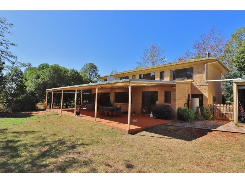 210 Lankowskis, Kingaroy QLD 4610