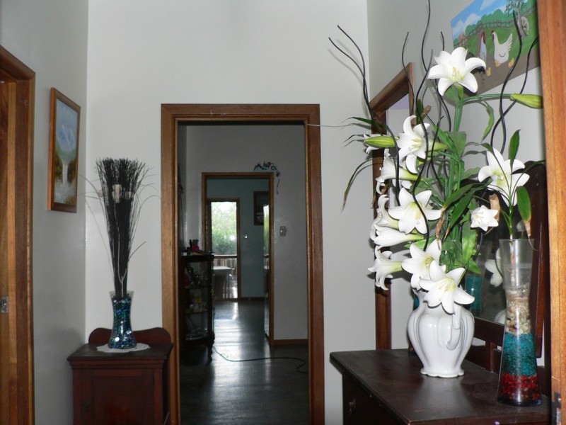 10 Collins Street, Proston QLD 4613