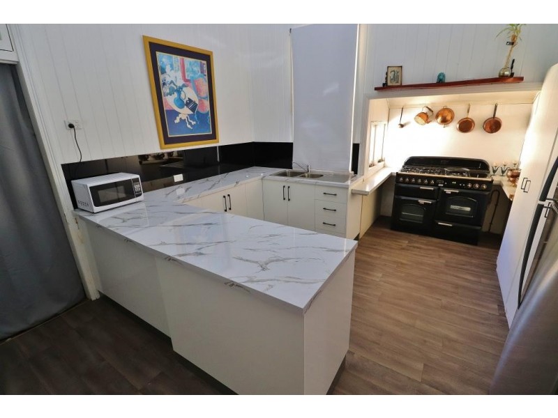 63 FIRST AVENUE, Kingaroy QLD 4610