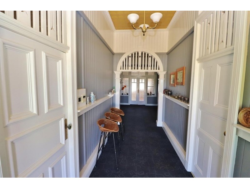 63 FIRST AVENUE, Kingaroy QLD 4610