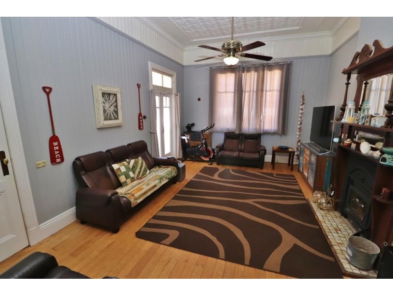 63 FIRST AVENUE, Kingaroy QLD 4610