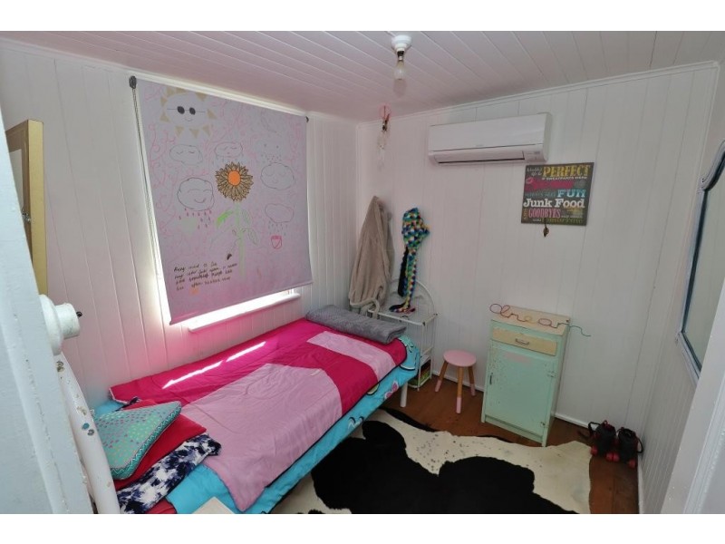 63 FIRST AVENUE, Kingaroy QLD 4610