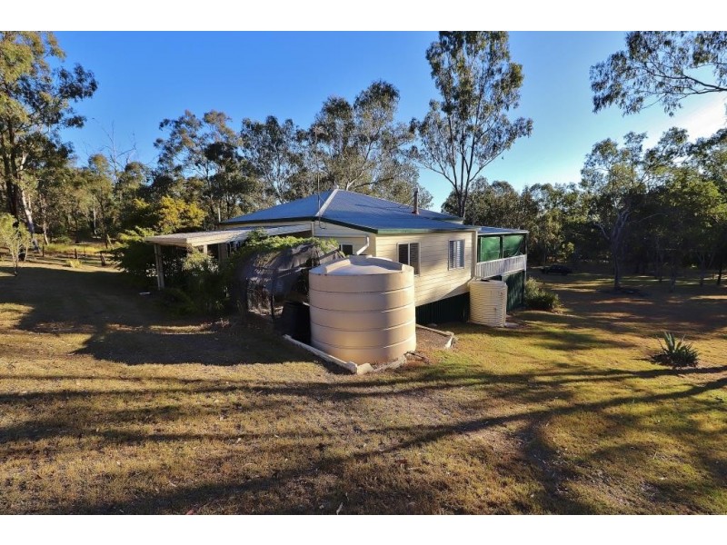 82 HOME STREET, Nanango QLD 4615