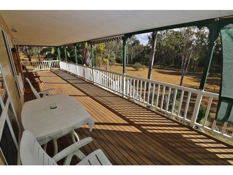 82 HOME STREET, Nanango QLD 4615