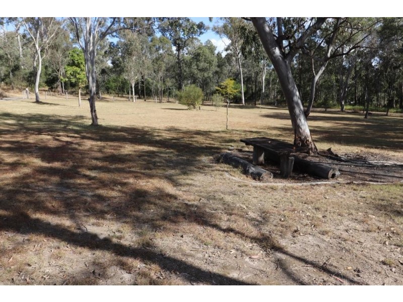 82 HOME STREET, Nanango QLD 4615