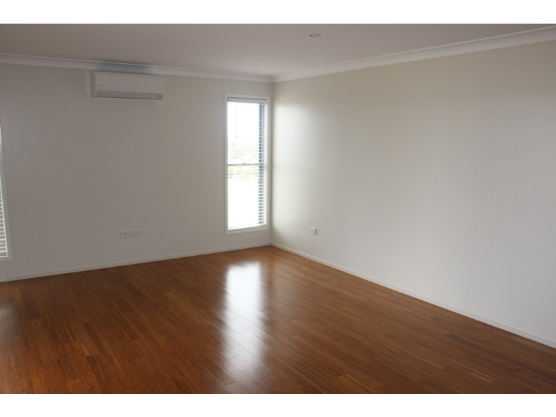 1/70 Banksia Drive, Kingaroy QLD 4610