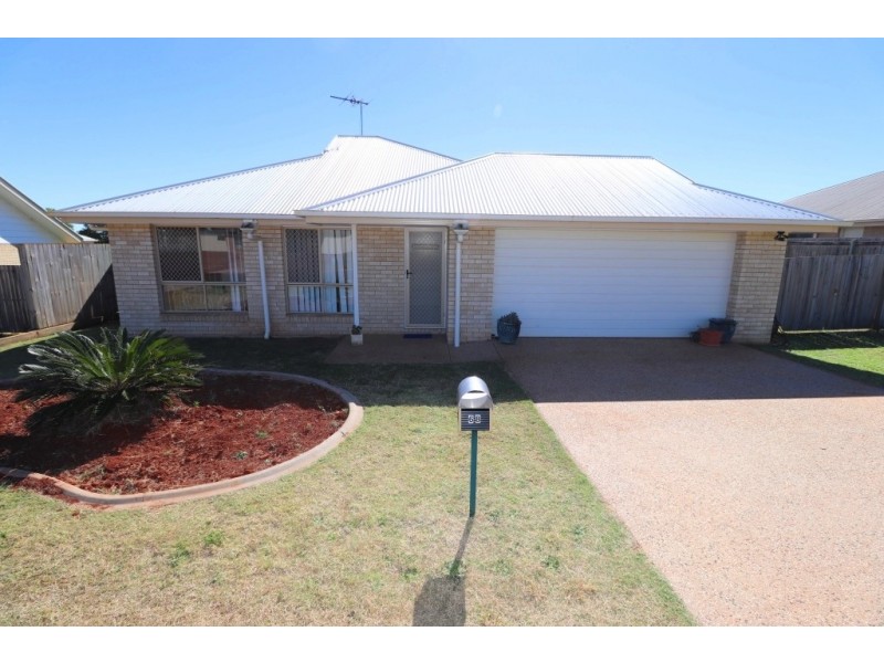 68 FRANGIPANI DRIVE, Kingaroy QLD 4610