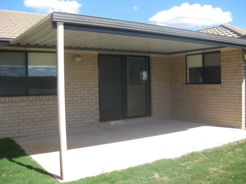 40 Frangipani Drive, Kingaroy QLD 4610