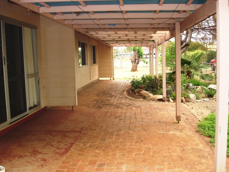 31 Burnett Street, Kingaroy QLD 4610