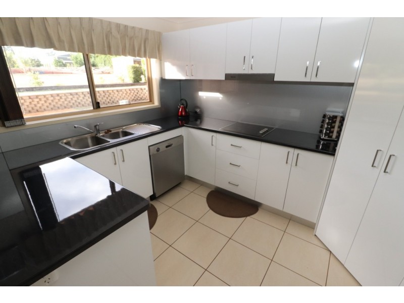 143a Premier Drive, Kingaroy QLD 4610