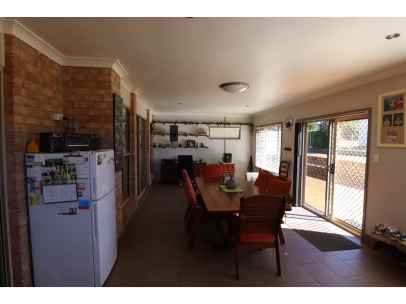 143a Premier Drive, Kingaroy QLD 4610
