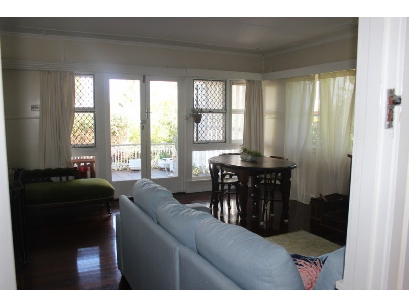 18 Carroll Street, Kingaroy QLD 4610