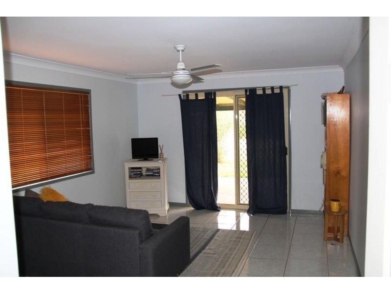 5 GRANT AVENUE, Kingaroy QLD 4610