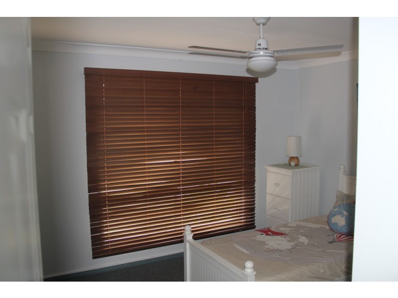 5 GRANT AVENUE, Kingaroy QLD 4610