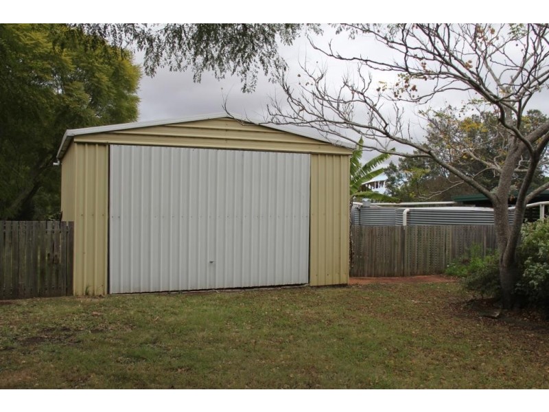 5 GRANT AVENUE, Kingaroy QLD 4610