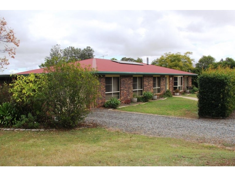 5 GRANT AVENUE, Kingaroy QLD 4610