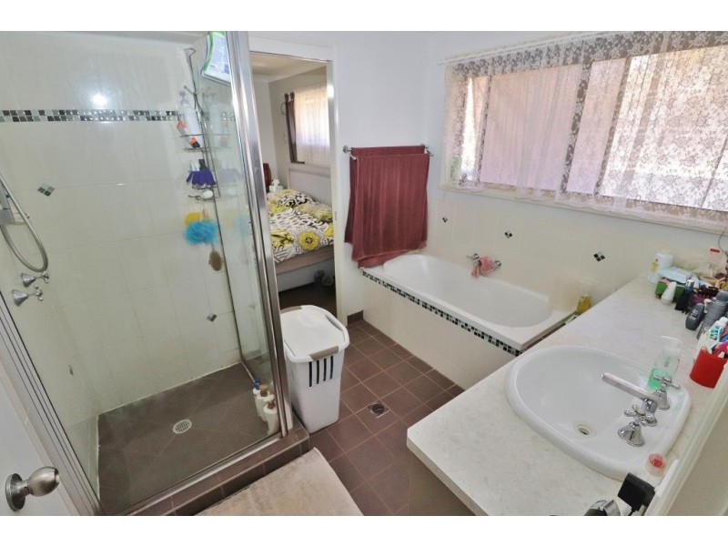 5 MATILDA STREET, Wooroolin QLD 4608