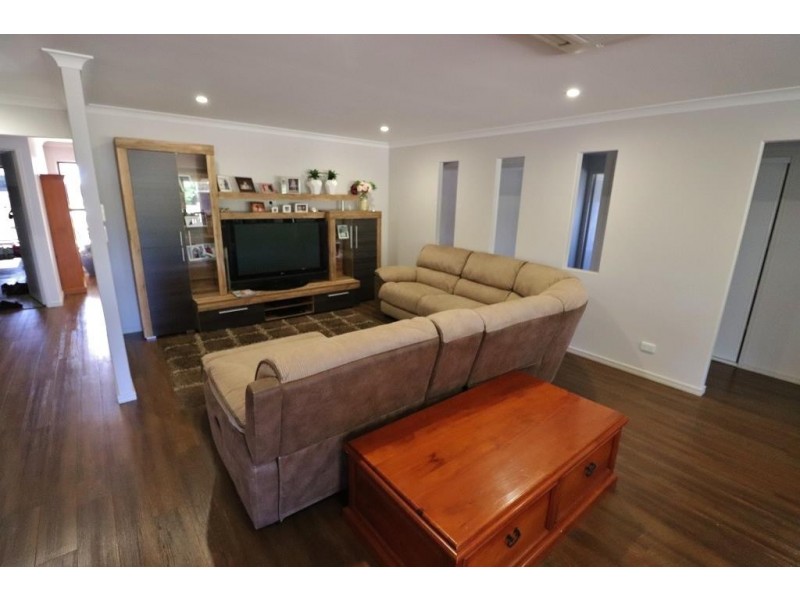 2-4 DARCIE STREET, Booie QLD 4610