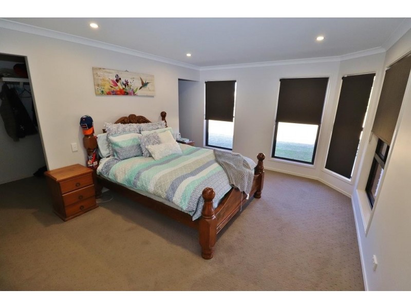 2-4 DARCIE STREET, Booie QLD 4610