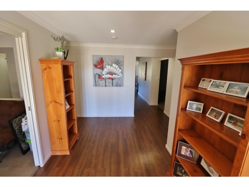 2-4 DARCIE STREET, Booie QLD 4610