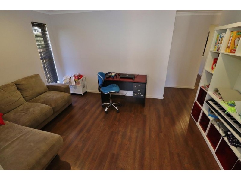 2-4 DARCIE STREET, Booie QLD 4610