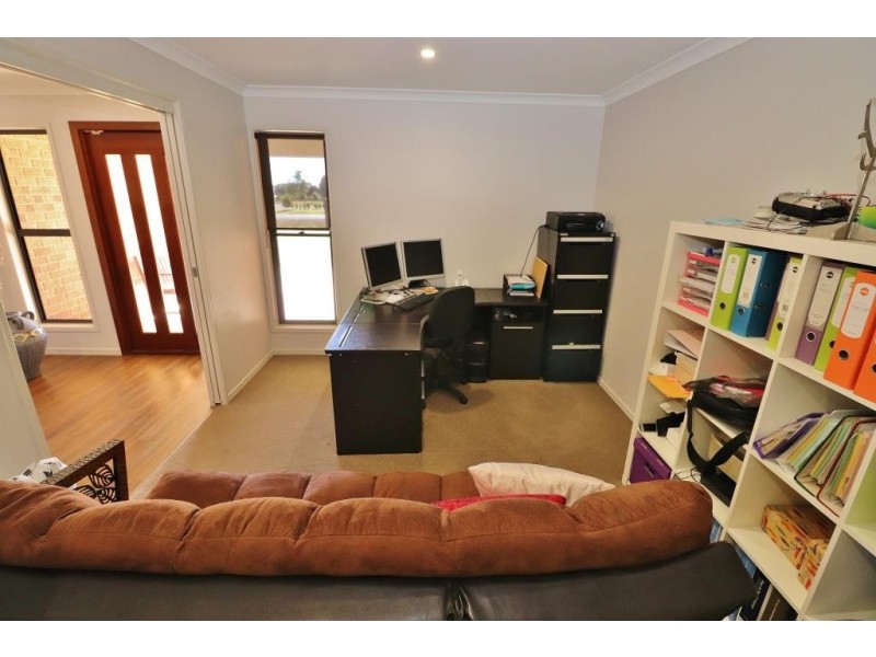 2-4 DARCIE STREET, Booie QLD 4610