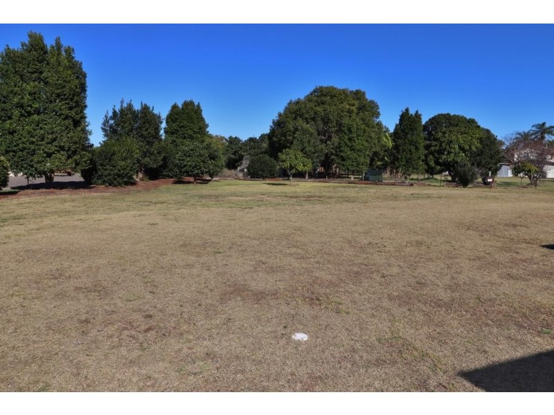 2-4 DARCIE STREET, Booie QLD 4610