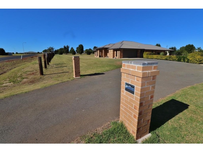 2-4 DARCIE STREET, Booie QLD 4610