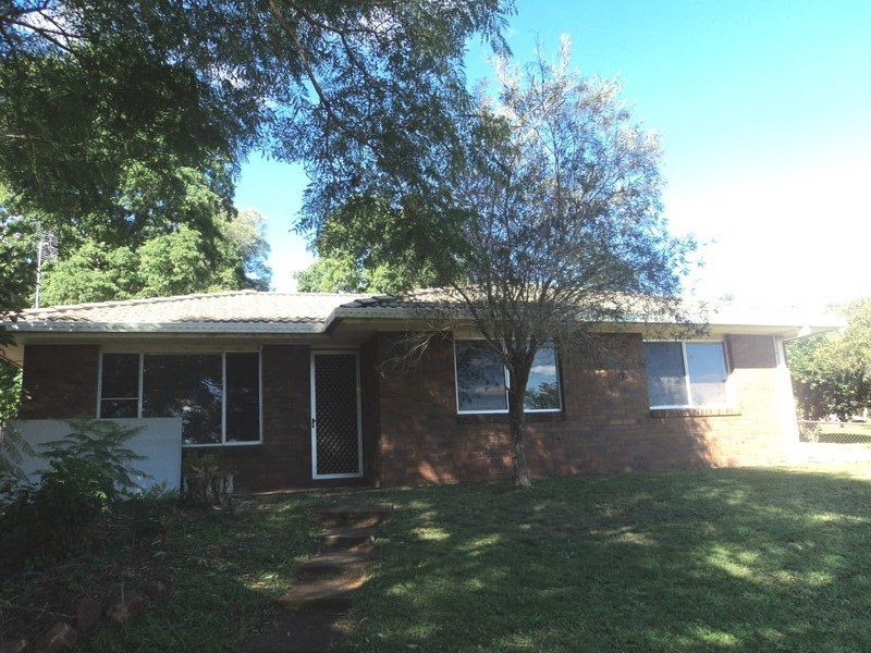 45 Moore Street, Kingaroy QLD 4610