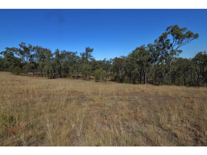 26 BOONDOOMA DAM LOOKOUT ROAD, Proston QLD 4613