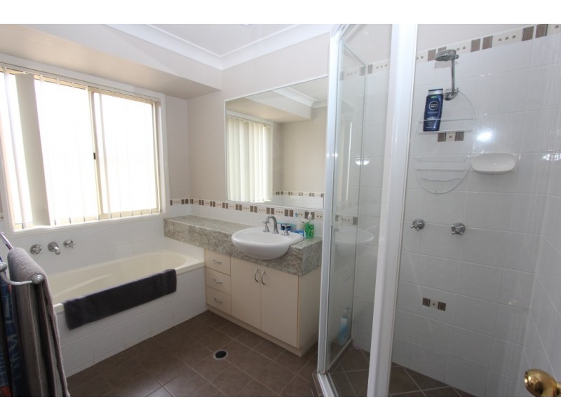 8 Barwick St, Kingaroy QLD 4610