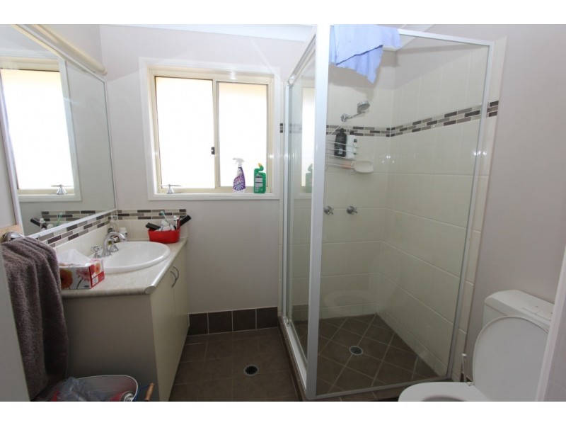 8 Barwick St, Kingaroy QLD 4610