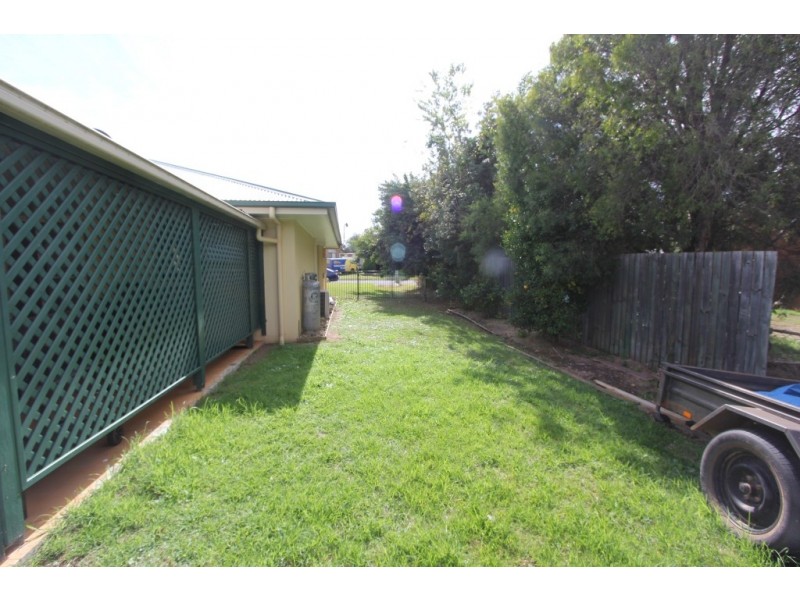 8 Barwick St, Kingaroy QLD 4610