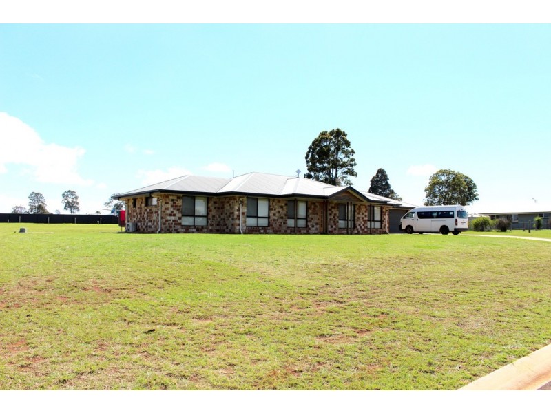 21 ROSELLA PARADE, Kingaroy QLD 4610