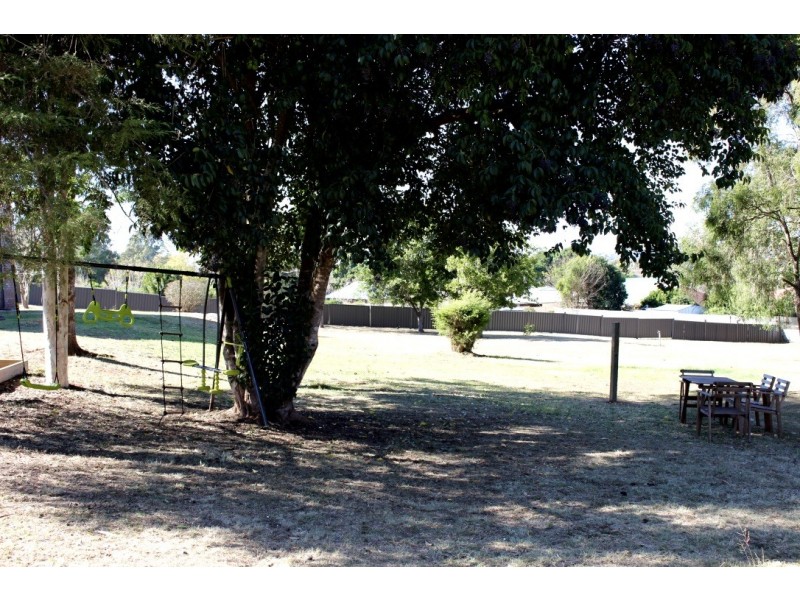 5 KATHY STREET, Kingaroy QLD 4610