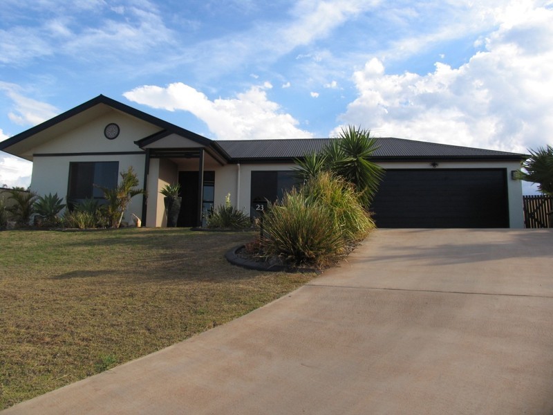 23 Murray Pde, Kingaroy QLD 4610
