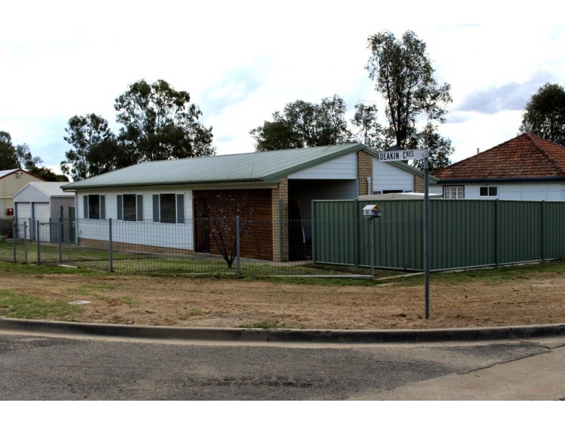 85 CHESTER STREET, Nanango QLD 4615