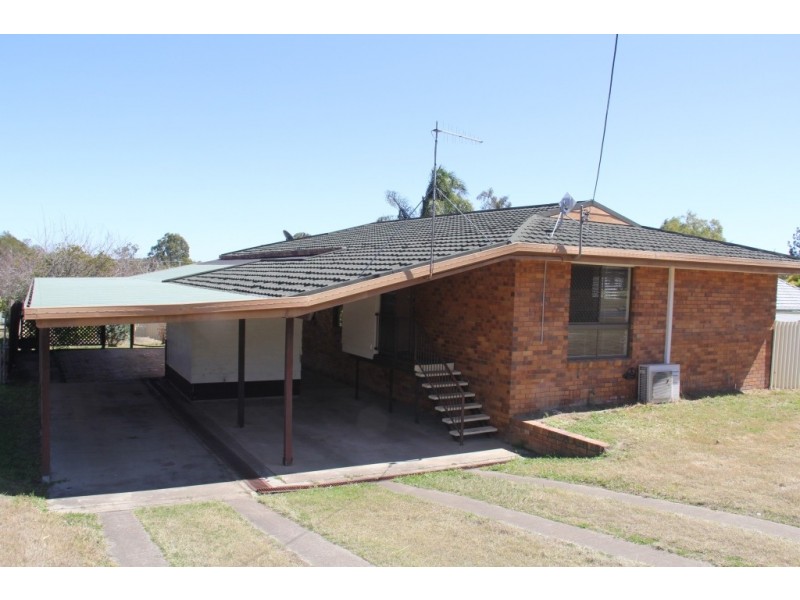 15 HUNTER STREET, Nanango QLD 4615