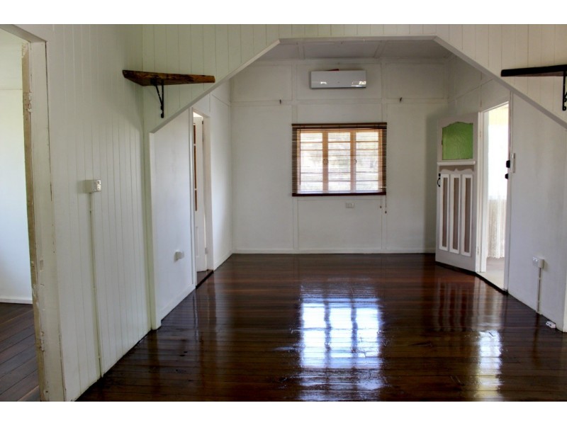 10 MAIN STREET, Hivesville QLD 4612