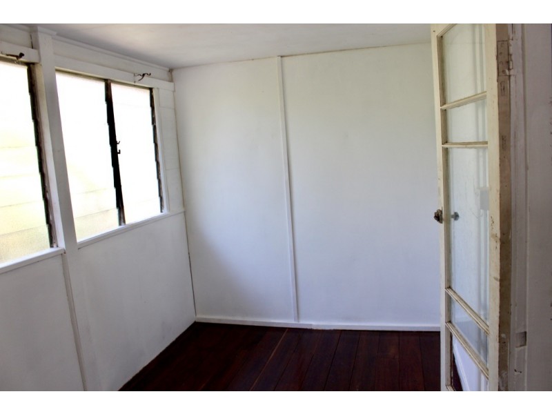 10 MAIN STREET, Hivesville QLD 4612