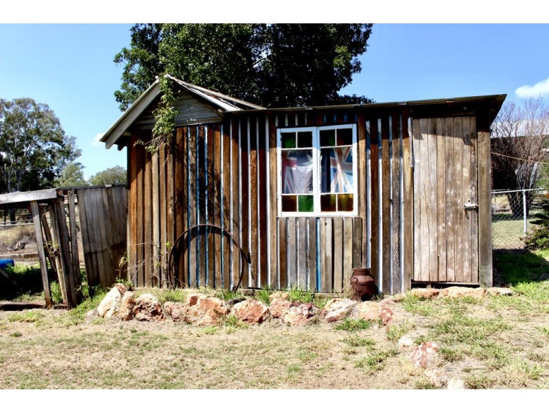 10 MAIN STREET, Hivesville QLD 4612