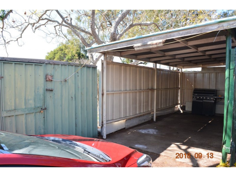 10 Beresford St, Proston QLD 4613