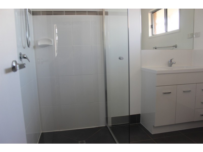 18 Duke Street, Memerambi QLD 4610
