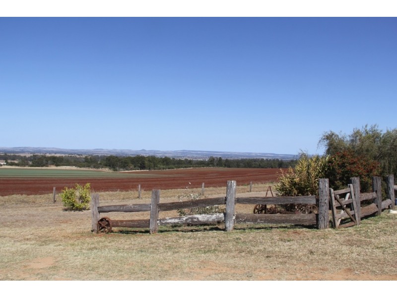Tablelands QLD 4605