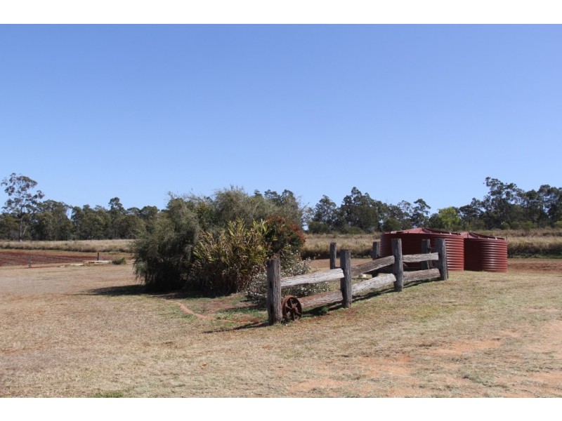 Tablelands QLD 4605