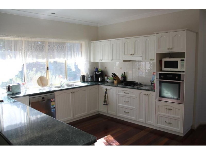 39 SONAREE DRIVE, Kingaroy QLD 4610