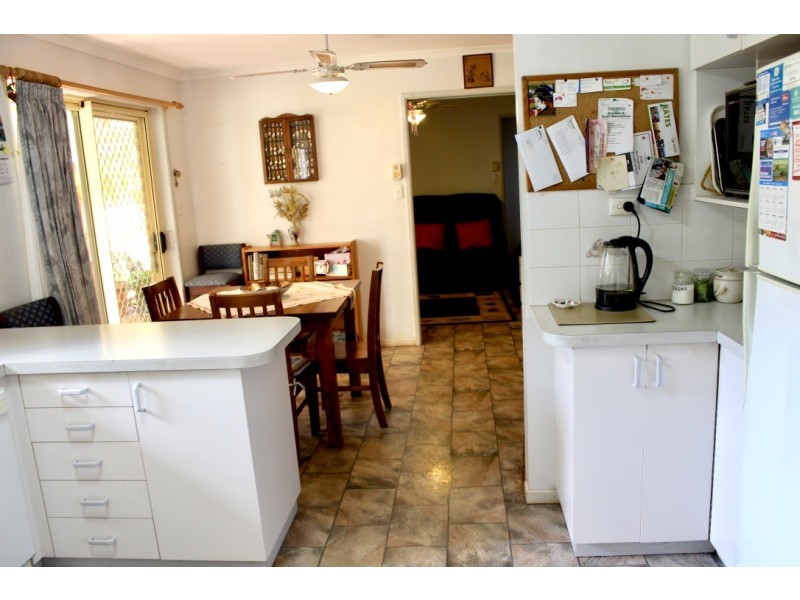 22 MURRAY PARADE, Kingaroy QLD 4610