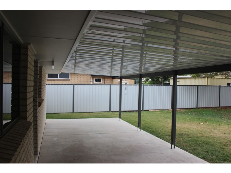 19 Reservoir Street, Kingaroy QLD 4610