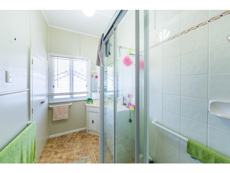 16 CORAL STREET, Kingaroy QLD 4610